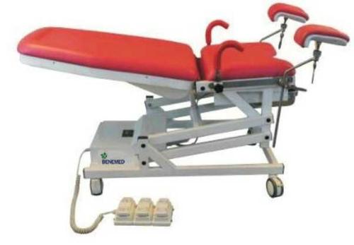 Fully electric OB/GYN table BENE-64T